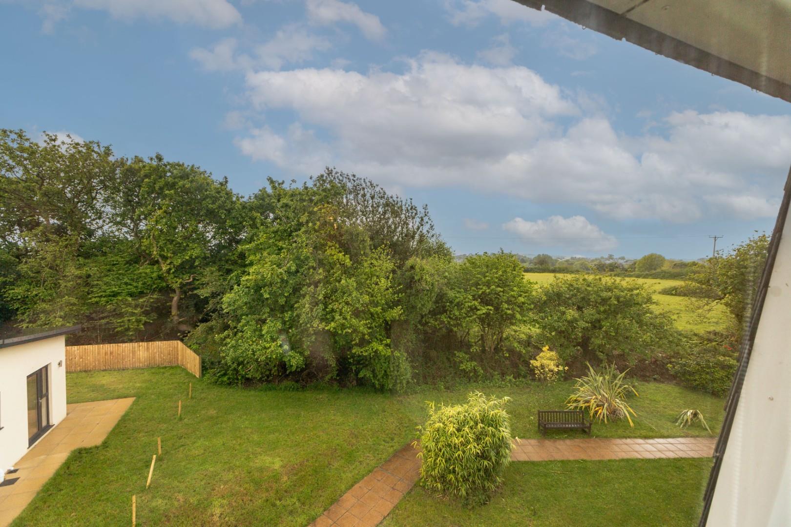Clyne Common, Swansea, SA3 3JB
